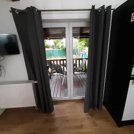 Zacisze Domki Letniskowe Karsibor Swinemünde Exterior foto